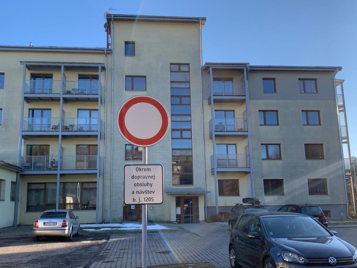 Apartmány Liptov MACO Liptovský Mikuláš Exterior foto